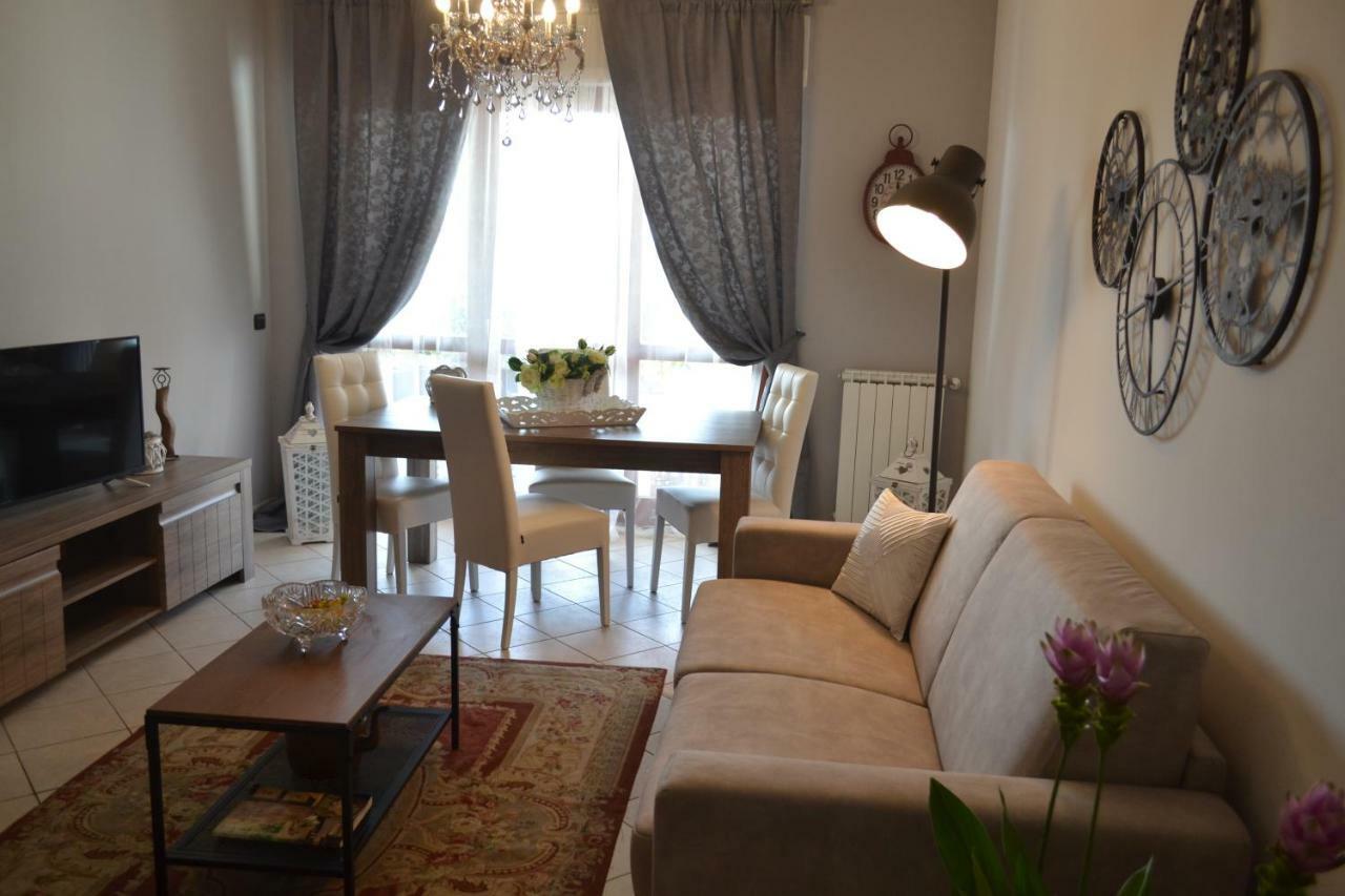 Airport & Fair Suite Apartments Fiumicino Ngoại thất bức ảnh