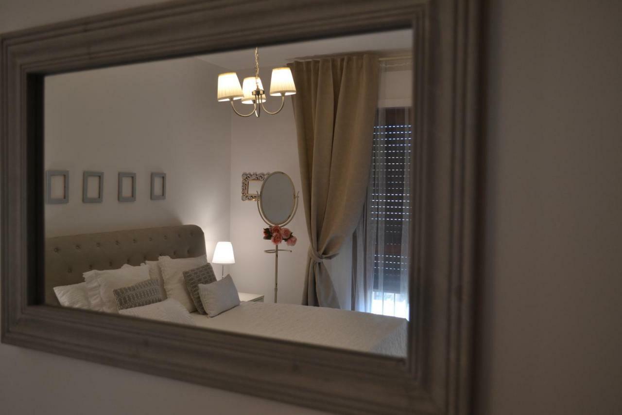 Airport & Fair Suite Apartments Fiumicino Ngoại thất bức ảnh