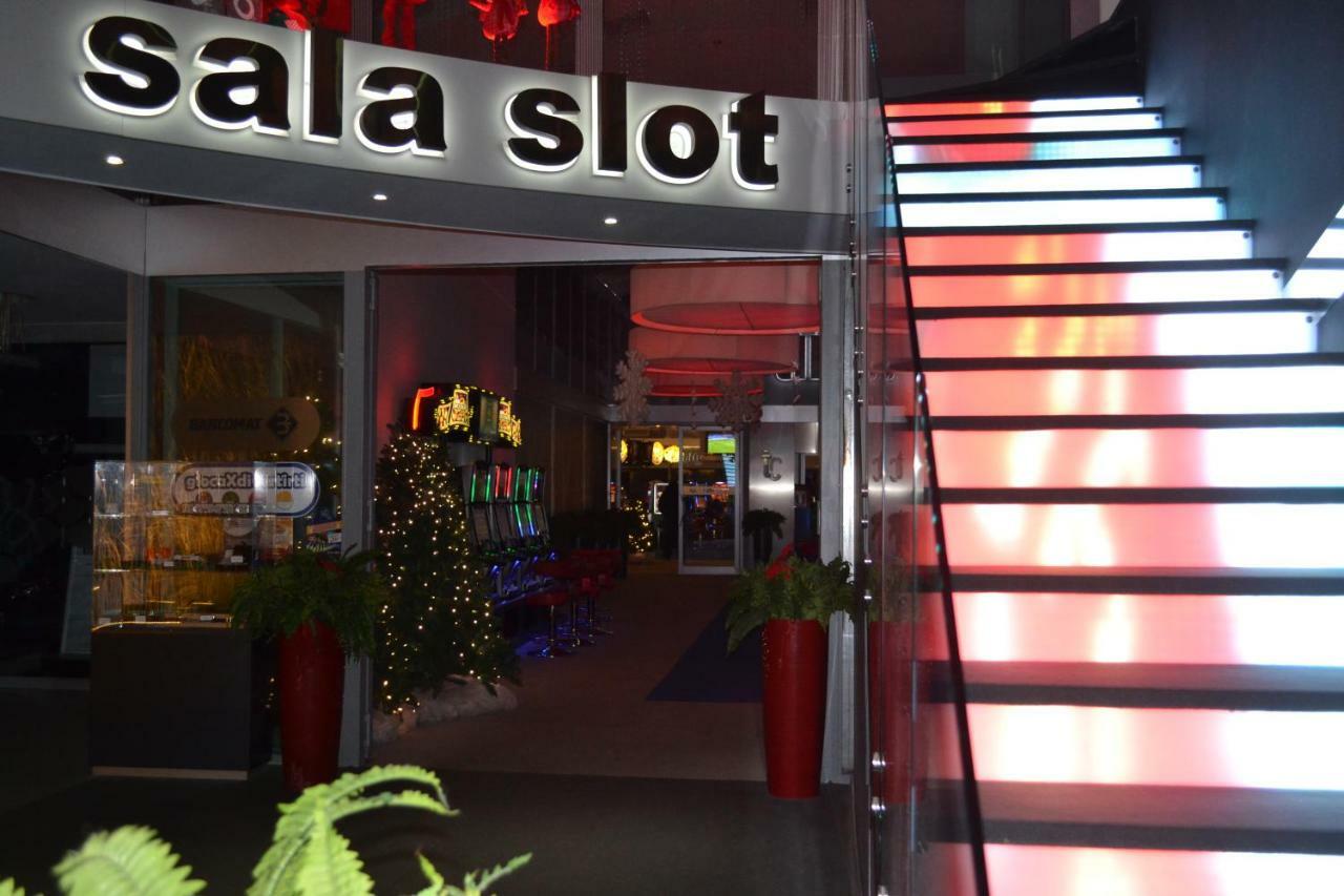 Airport & Fair Suite Apartments Fiumicino Ngoại thất bức ảnh